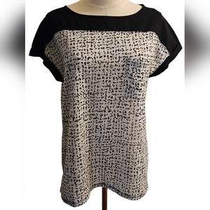 Calvin Klein Jean's Cap Black & White Top